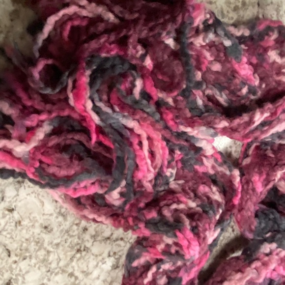 Made in Italy Wool Blend purple Scarf - Picture 8 of 8